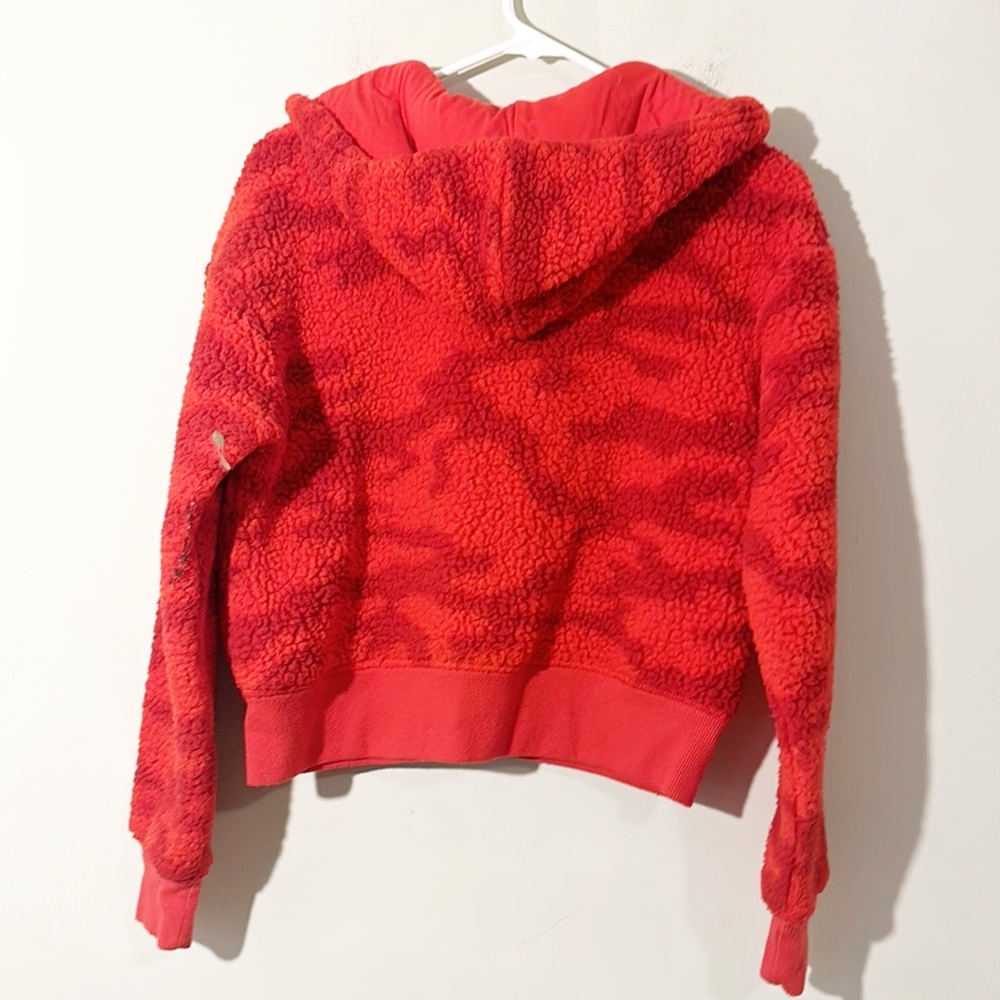 AERIE Red Camo Fleece Full Zip Long sleeve jacket hooded women size Small - Picture 3 of 5